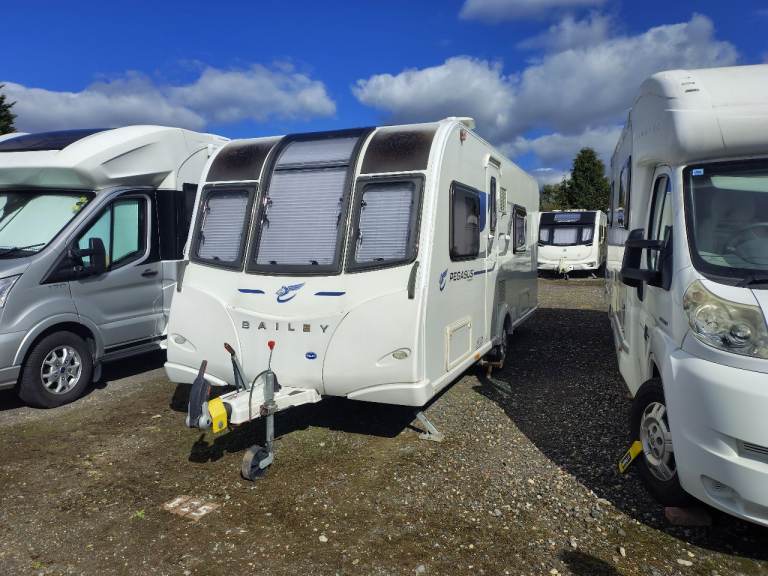 2017/18 Bailey Pegasus IV Rimini 4 berth caravan