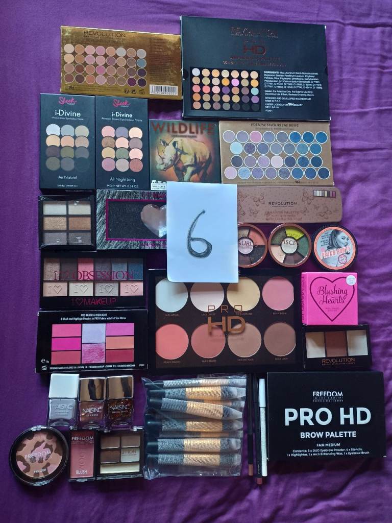 Make up bundle 6