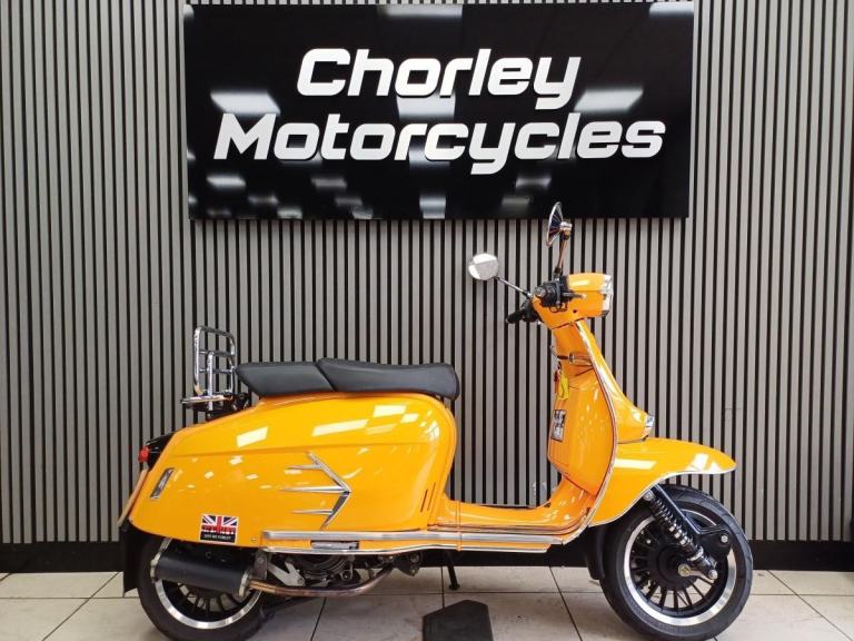 2023 ROYAL ALLOY GP125 AC SCOOTER   5960 MILES   DELIVERY ARRANGED