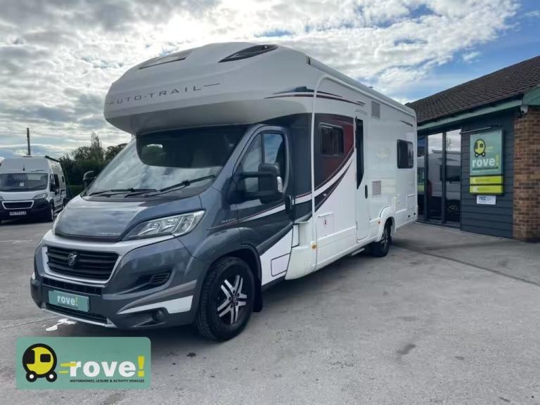 AutoTrail Frontier Scout 6 berth 6 belt end lounge, drop down bed motorhome 
