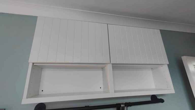 White IKEA Wall-Mounted kitchen cupboard – Good Condition
