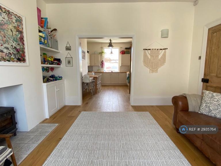 3 bedroom house in Queens Park Road, Brighton, BN2 (3 bed) (#2935764)