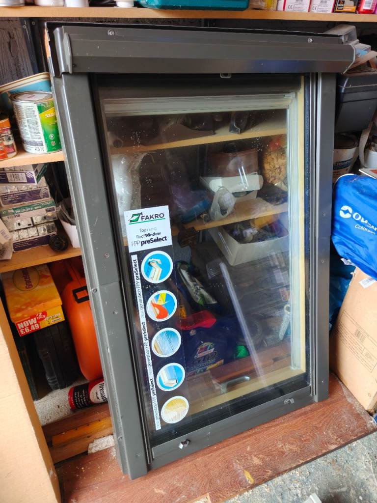 Fakro Preselect Roof Window 780x1180