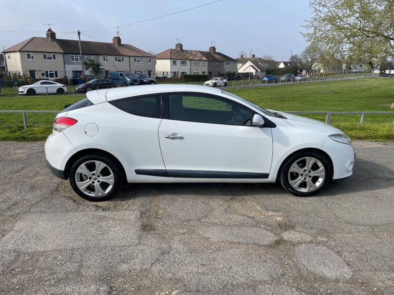 Renault, MEGANE, Coupe, 2009, Manual, 1598 (cc), 2 doors