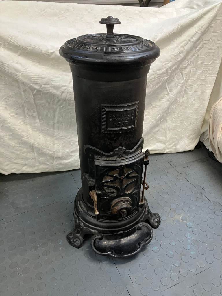 Deville & Cie (Charleville) Vintage French Stove No.1277