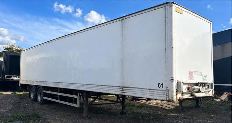 Artic Trailer tandem axle twin HGV wheel Box Van Trailer 2006 - 2013