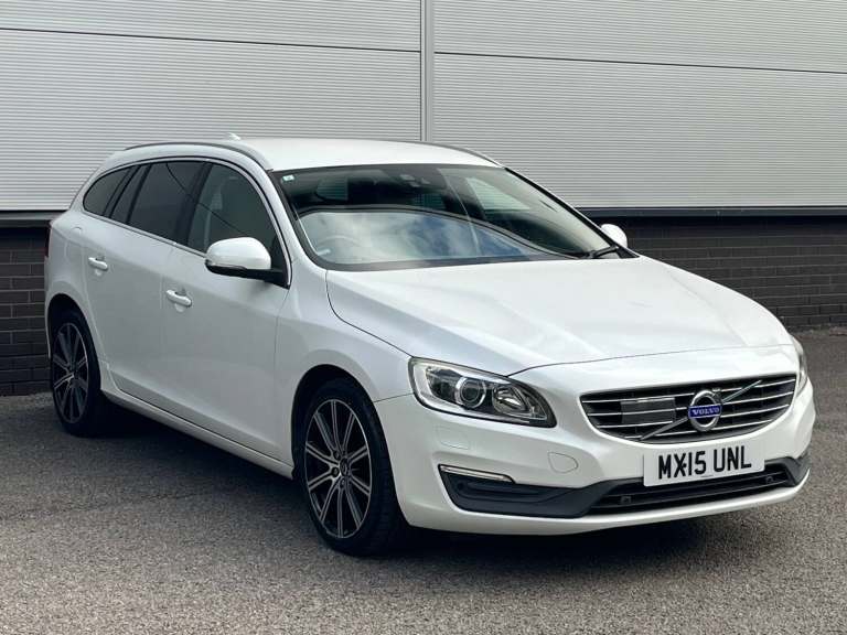 2015 Volvo V60 T5 SE LUX AUTO JAP IMPORT ESTATE Petrol Automatic