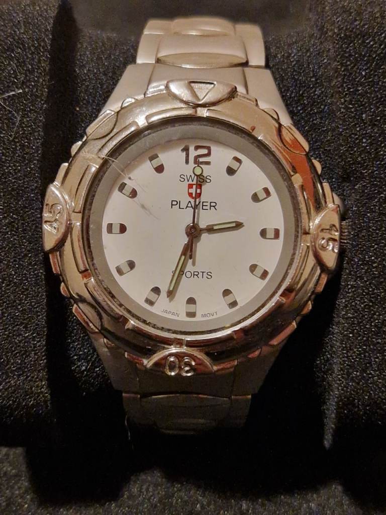 Men’s Swiss Player Sports Watch – Silver Tone – Japan Movt – Nickel Safe