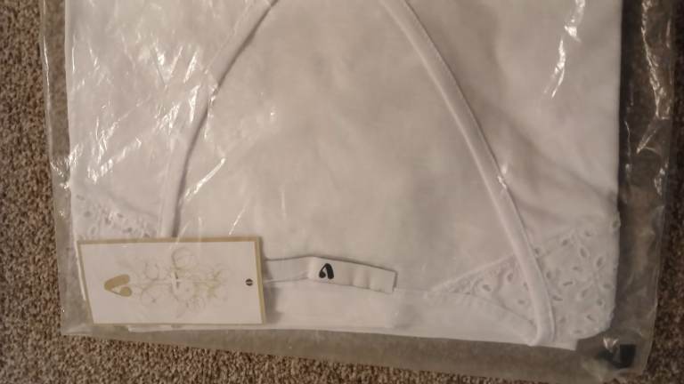 Women's Broderie Anglaise Top Brand New 