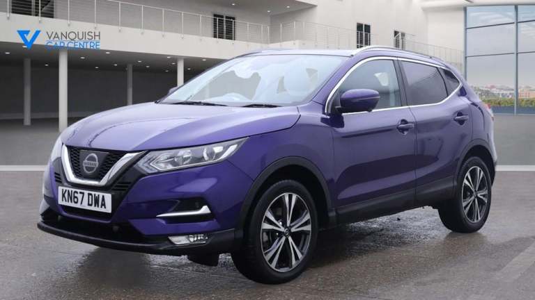 2017 Nissan Qashqai 1.6 dCi N-Connecta 5dr HATCHBACK DIESEL Manual
