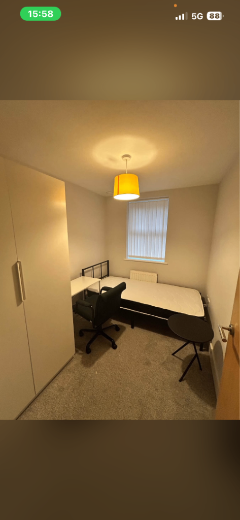 Single room for rent 