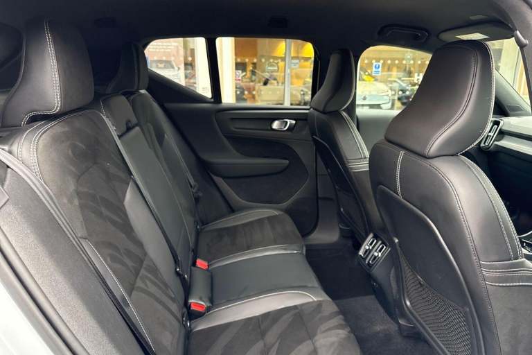 2021 Volvo XC40 1.5 T3 [163] R DESIGN 5dr Geartronic ESTATE PETROL Automatic