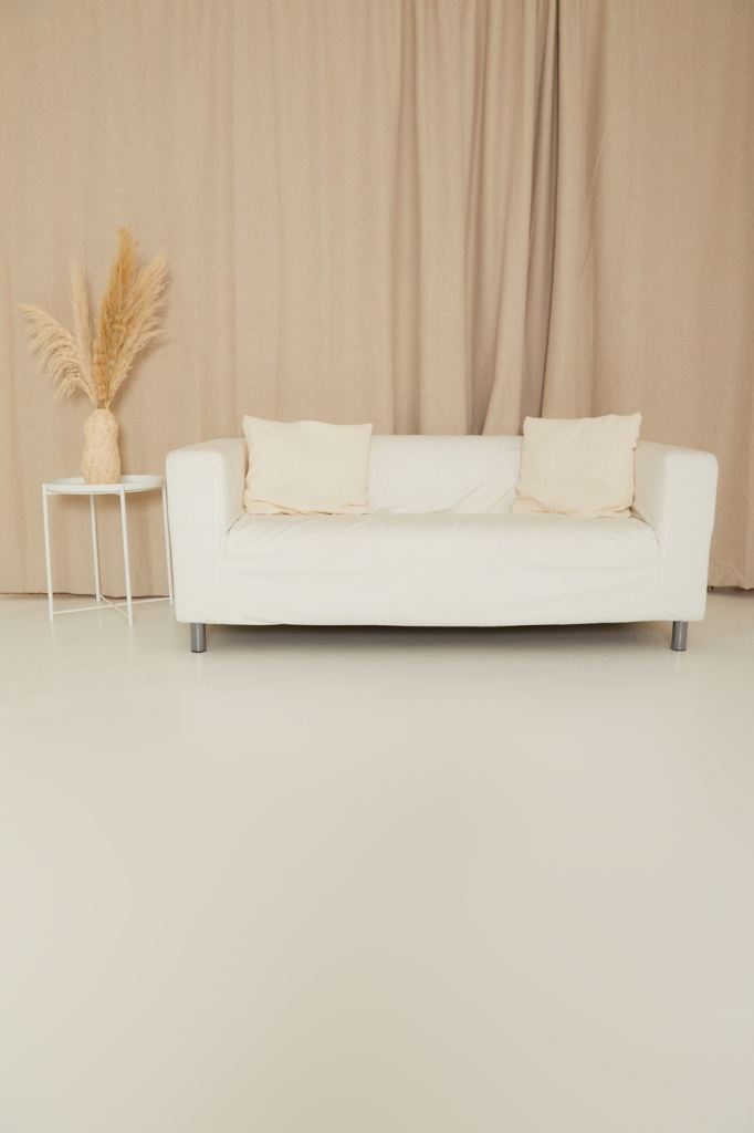 Looking for local photographers/creatives to share a fully equipped studio space