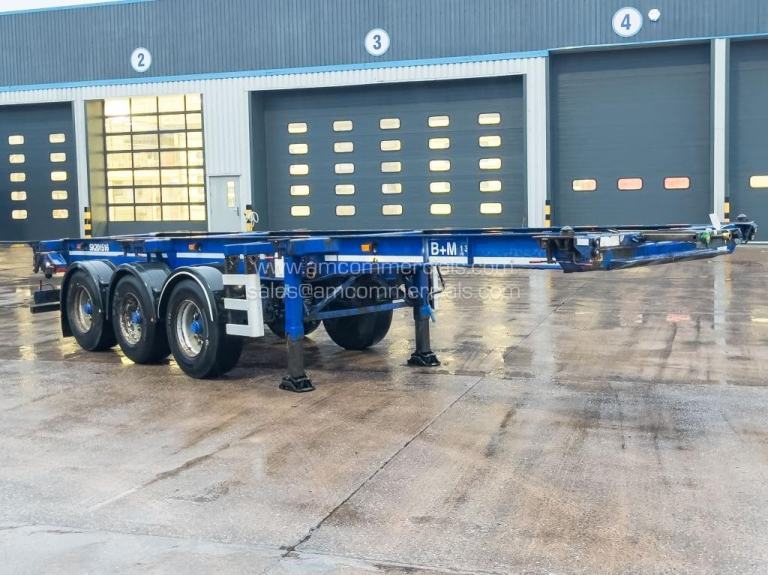 SDC SLIDING SKELETAL TRAILER 