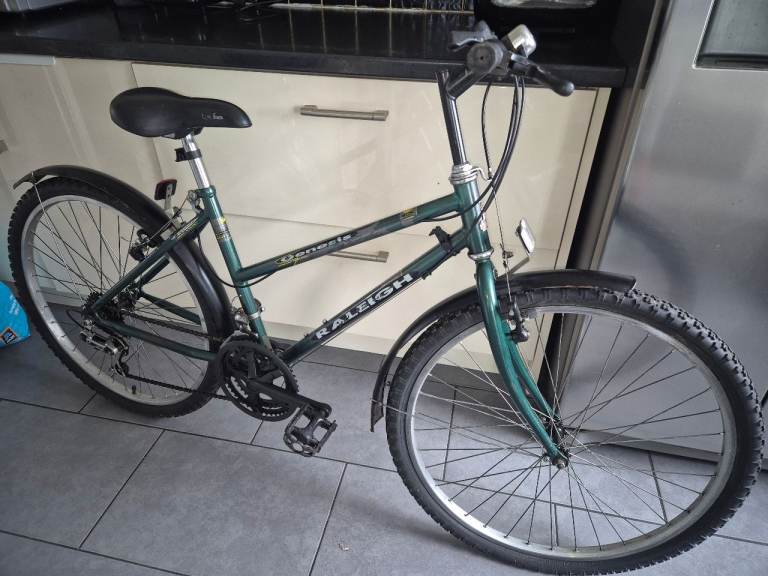 Ladies Raleigh Bike