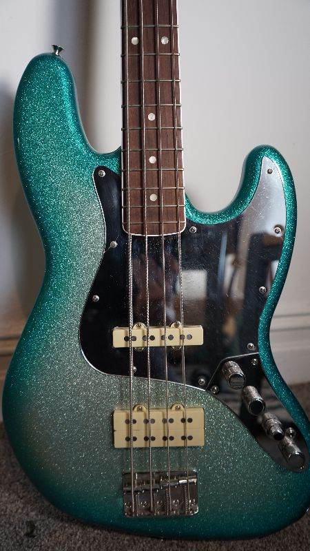 Fender Blu DeTiger Jazz Bass - Sky Burst Sparkle