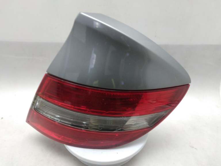 Mercedes Clc Tail Light Rear Lamp O/S 2008-2012 3 Door Coupe Rh A2038205264