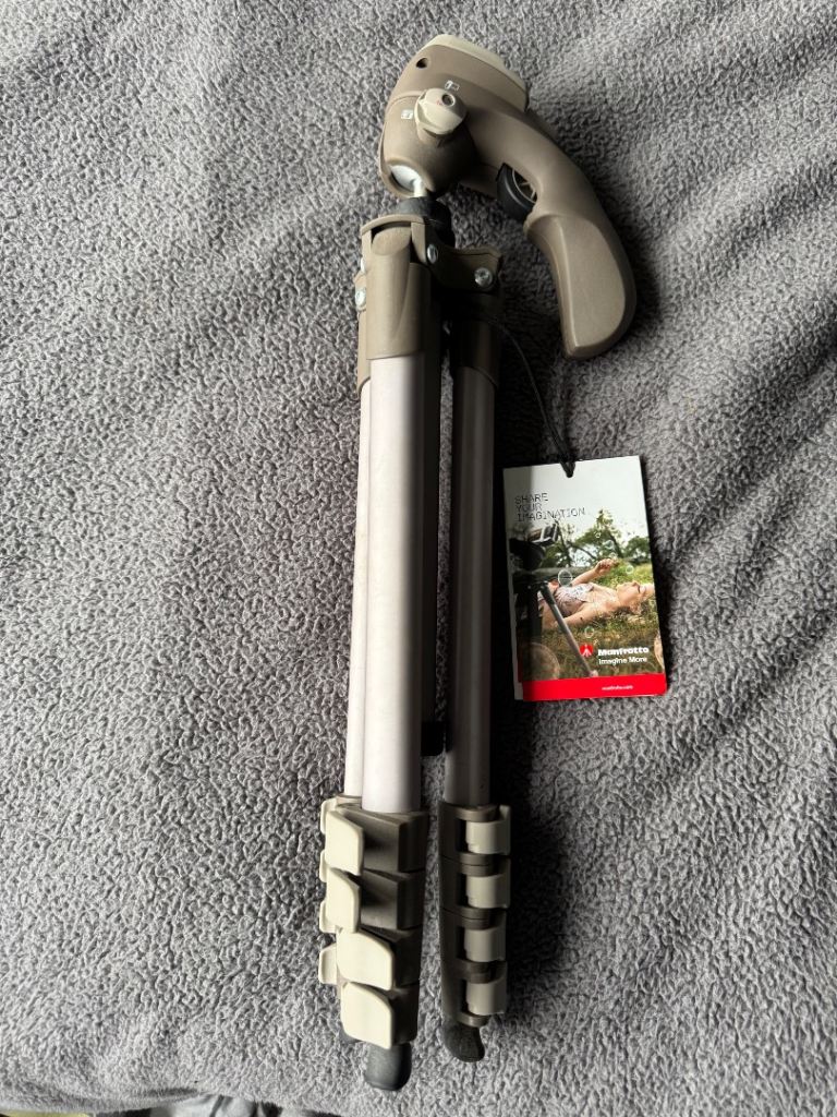 TRIPOD COMPACT SERIES 