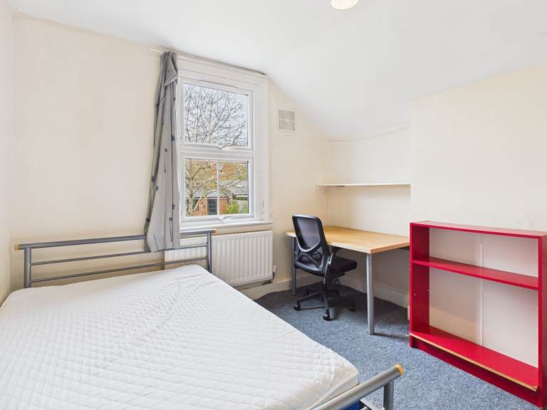 HMO Room - Uncapped Universal Credit/DSS/Benefits Applicants ONLY - Transitional Housing