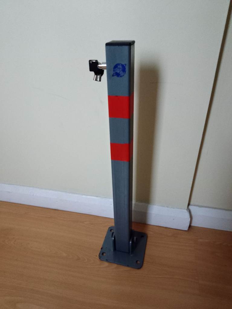 Denny Folding Parking Barrier 