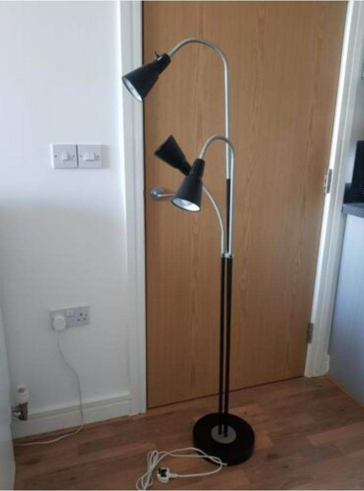 Matt black 3 floor lamp