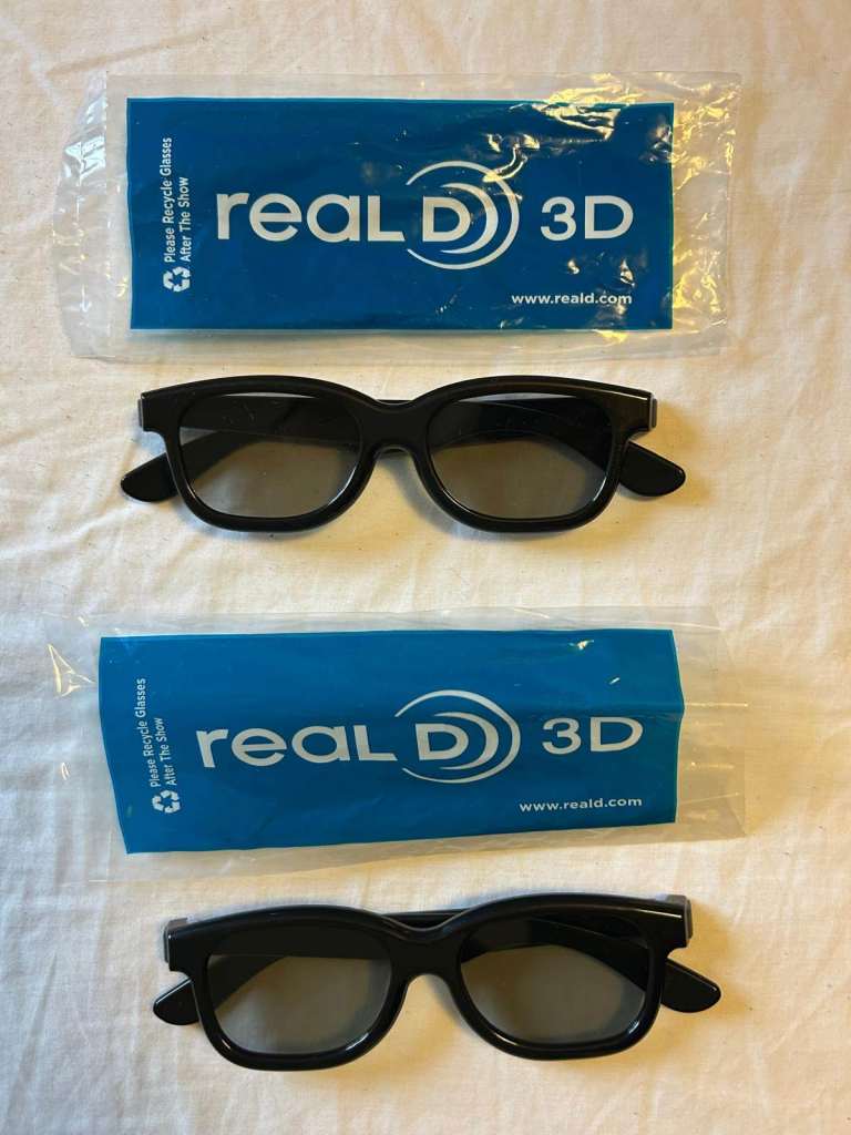 **FREE** RealD 3D Glasses