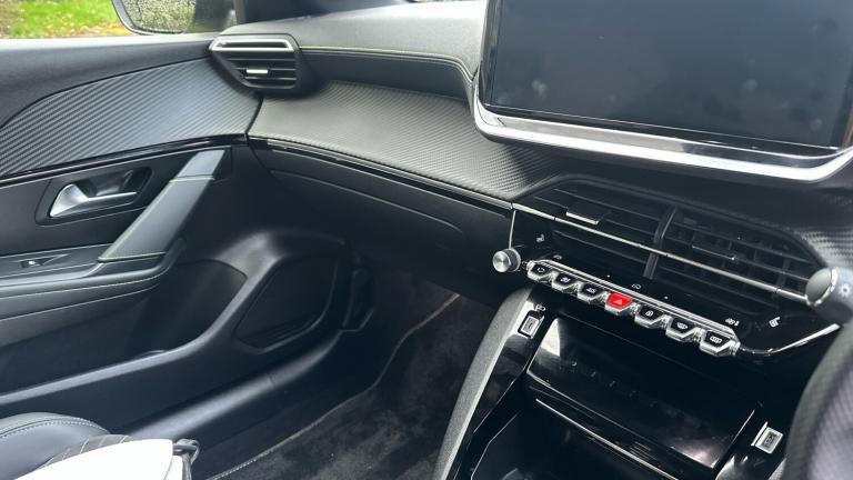 2024 Peugeot 208 1.2 Hybrid 136 GT 5dr e-DSC6 HATCHBACK PETROL Automatic