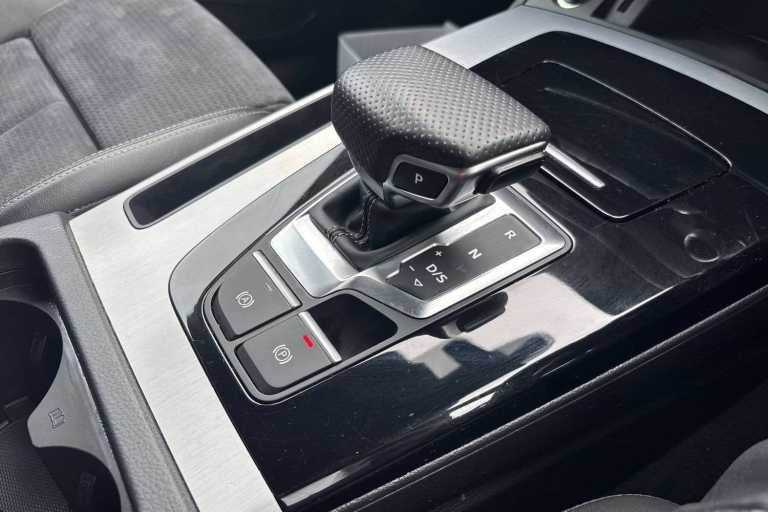 2022 Audi Q5 50 TFSI e Quattro S Line 5dr S Tronic SUV Plug-In Hy Automatic