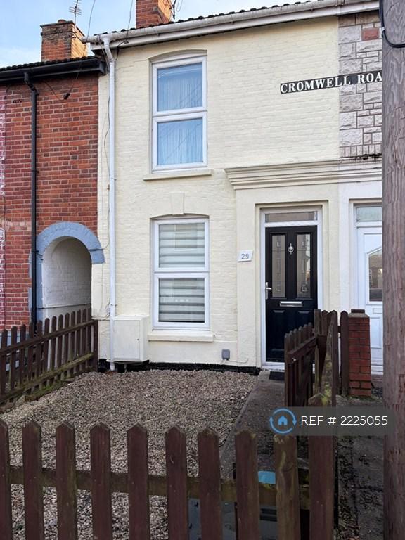 2 bedroom house in Cromwell Road, Colchester, CO2 (2 bed) (#2225055)