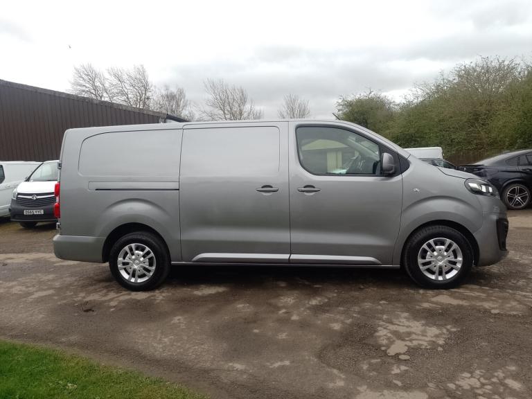 2019 Vauxhall Vivaro 2900 1.5d 100PS Sportive H1 Van PANEL VAN Diesel Manual