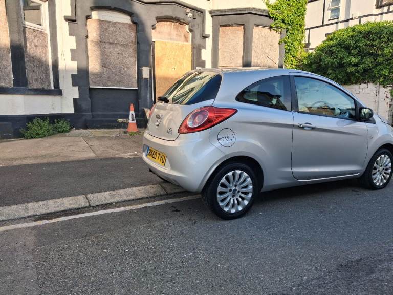 Ford, KA, Hatchback, 2010, Manual, 1248 (cc), 3 doors