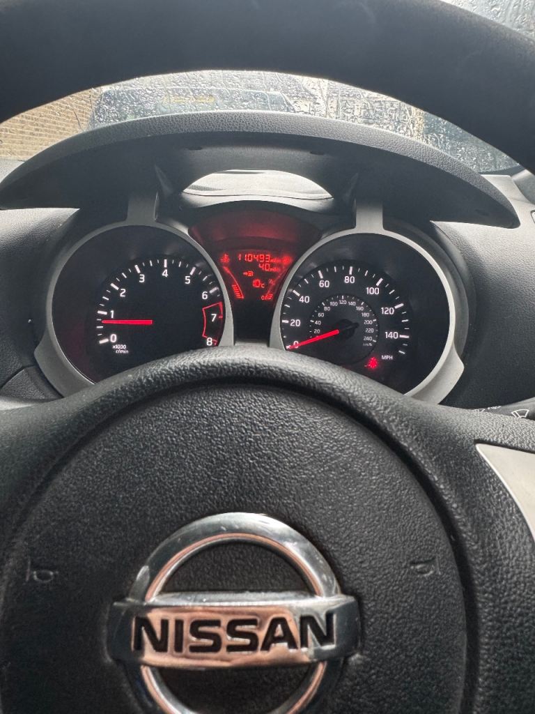 Nissan, JUKE, Hatchback, 2014, Manual, 1598 (cc), 5 doors