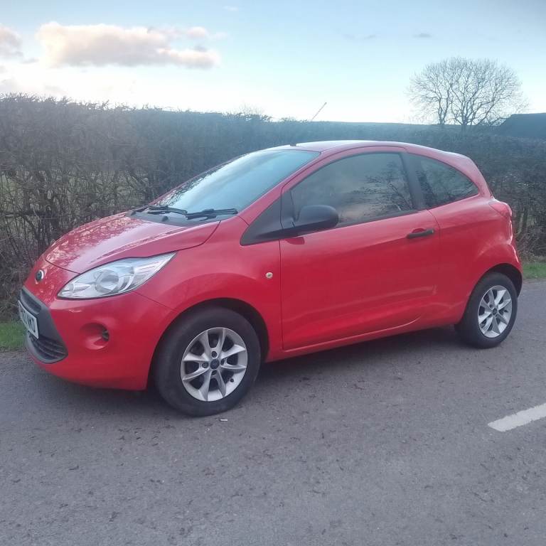 Ford, KA, Hatchback, 2013, Manual, 1242 (cc), 3 doors