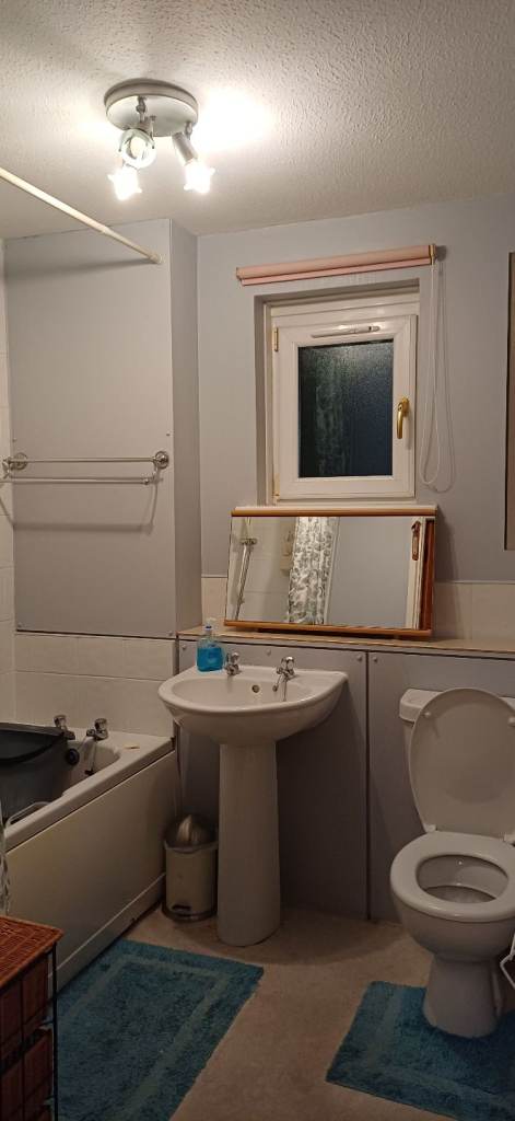 One bedroom for rent