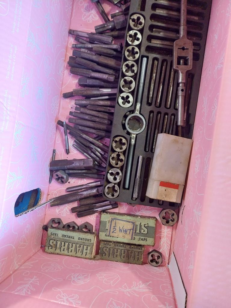 Assorted tap and die threads