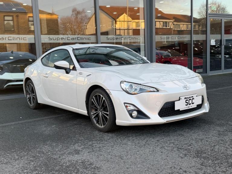  Toyota GT86 2.0 Boxer D-4S Coupe 2dr Petrol Auto Euro 5 (200 ps) Petrol Automatic