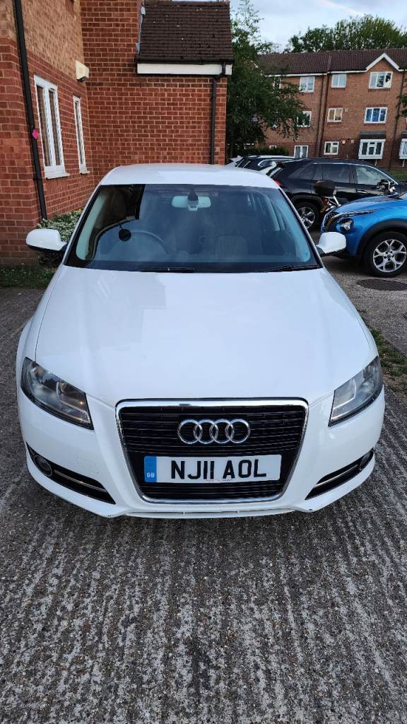 Audi, A3, Hatchback, 2011, Semi-Auto, 1390 (cc), 5 doors