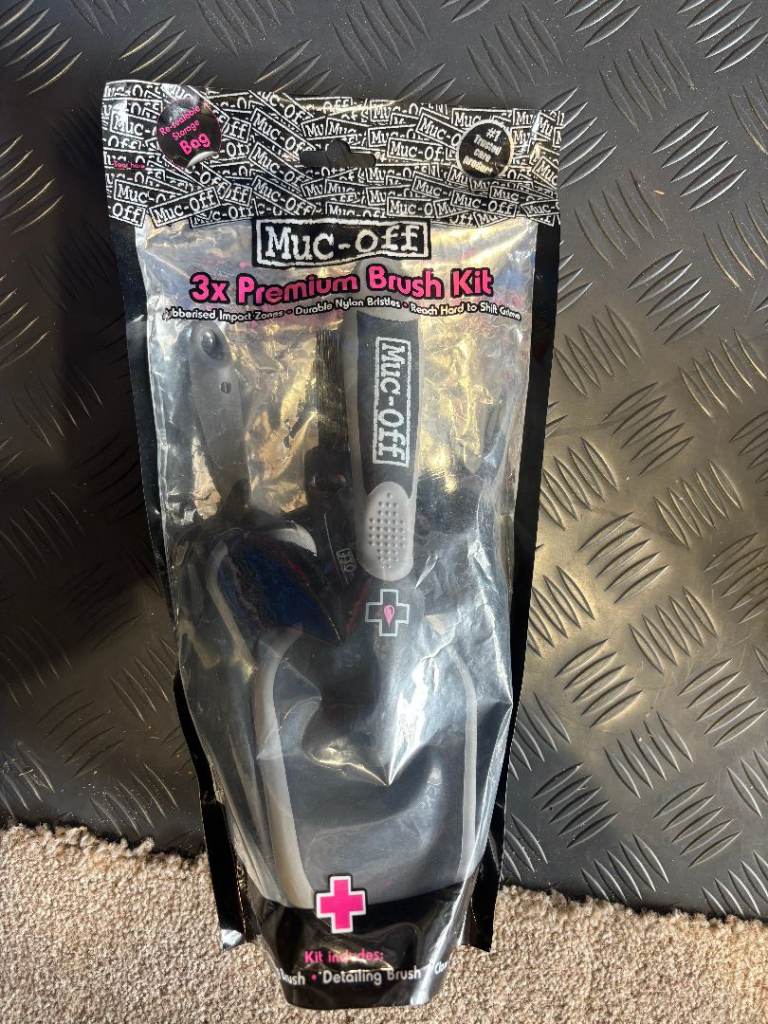 Muc off Motorcycle Premium 3 Brush kit 