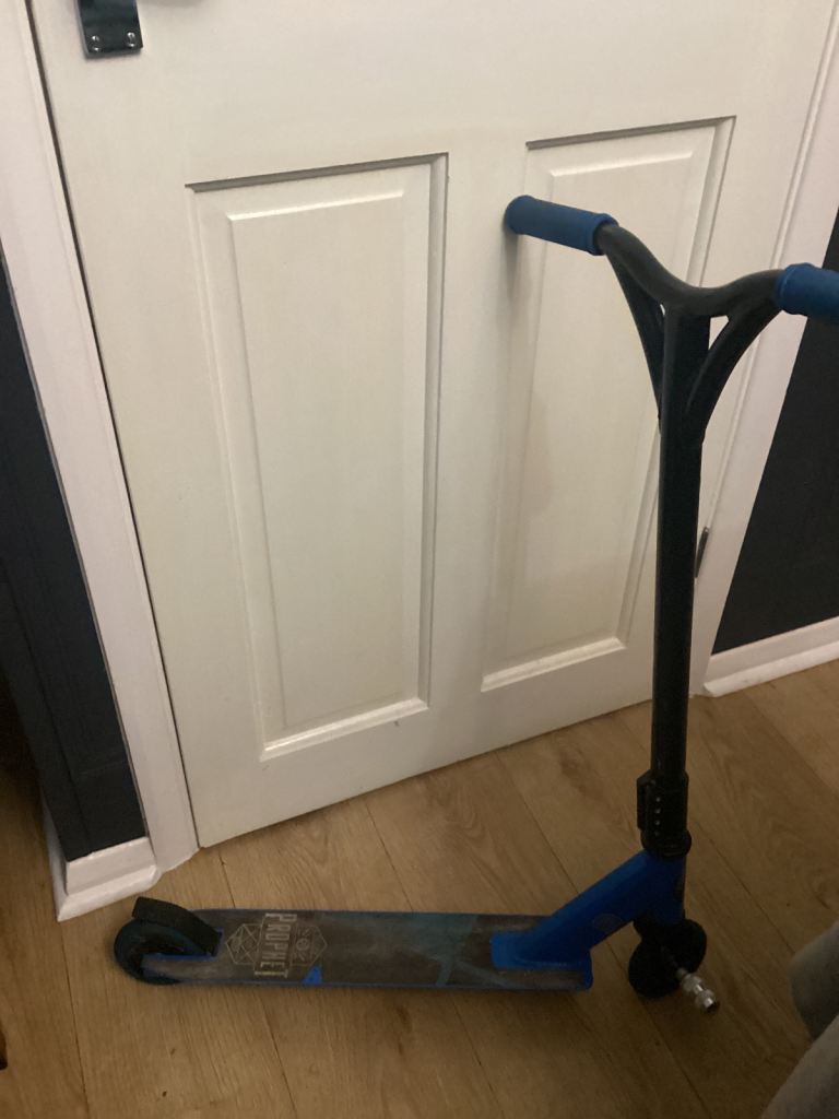 image for Kids stunt scooter