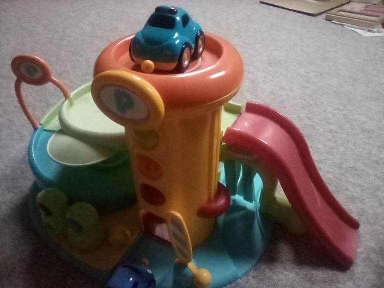 Toy Whizz Around garage by ELC