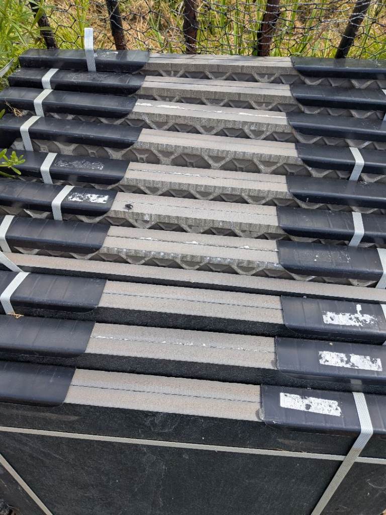 Black Porcelain slabs