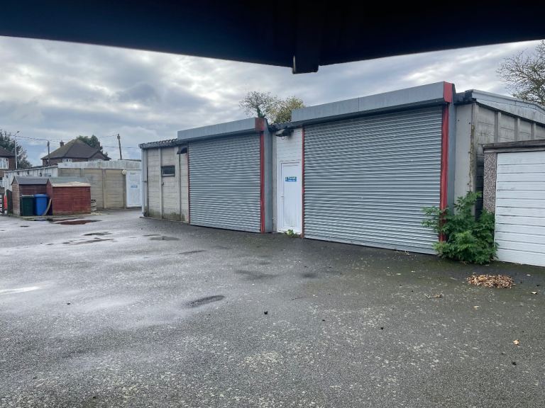 Units for rent with yard 