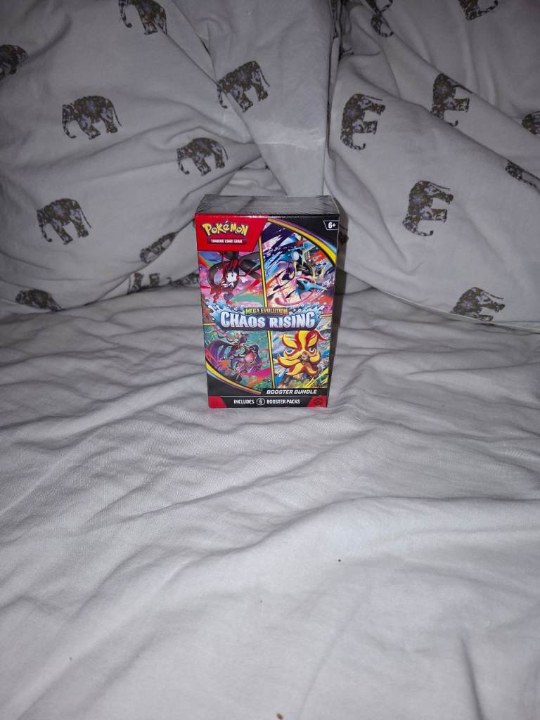 Chaos rising booster bundle sealed 