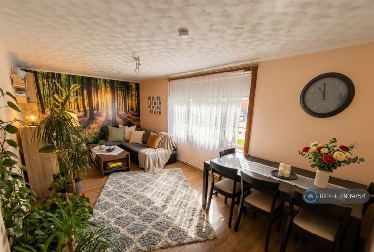 2 bedroom flat in Aberdeen, Aberdeen, AB15 (2 bed) (#2939754)
