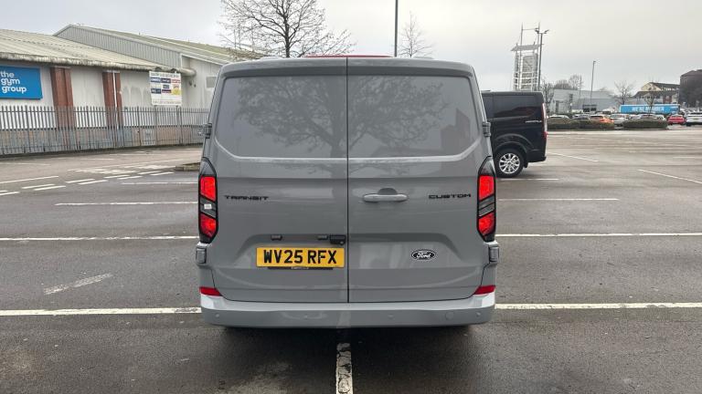 2025 Ford Transit Custom 2.0 EcoBlue 136ps H1 Double Cab Van Limited Auto PANEL VAN DIESEL Automatic