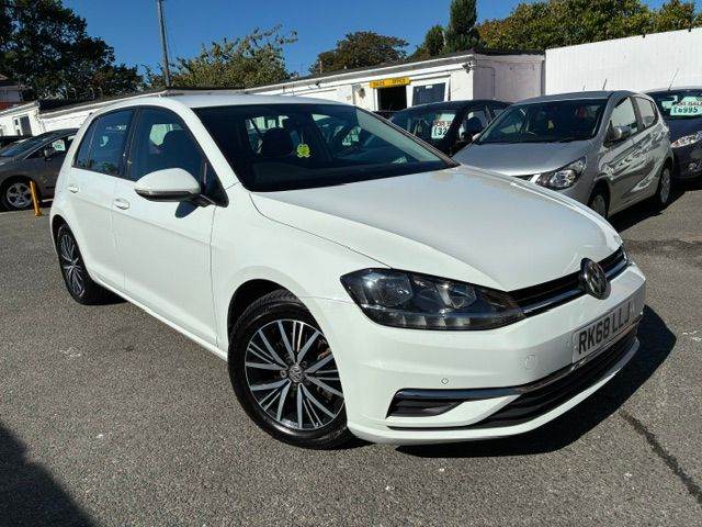 2018 Volkswagen Golf SE Navigation 1.6 TDI 5dr **Automatic, Great Spec, Just £20 Road Tax!**