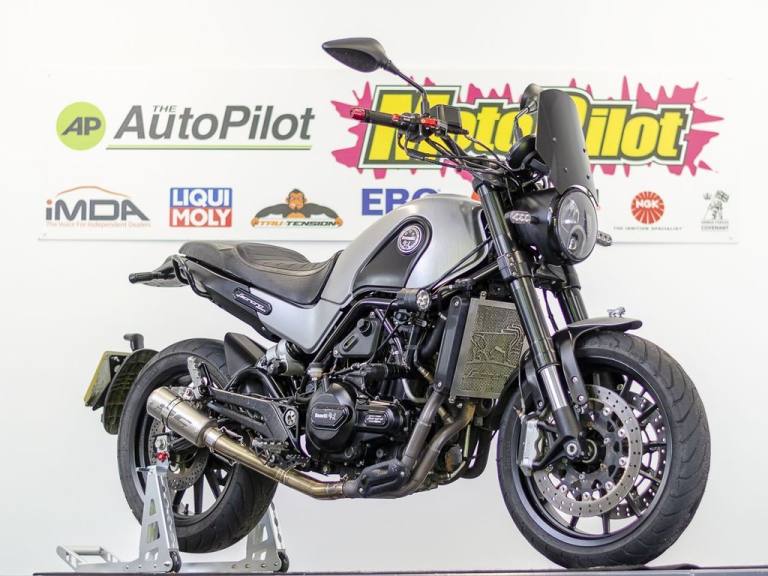 2019 Benelli LEONCINO Leoncino 500 Naked PETROL Manual