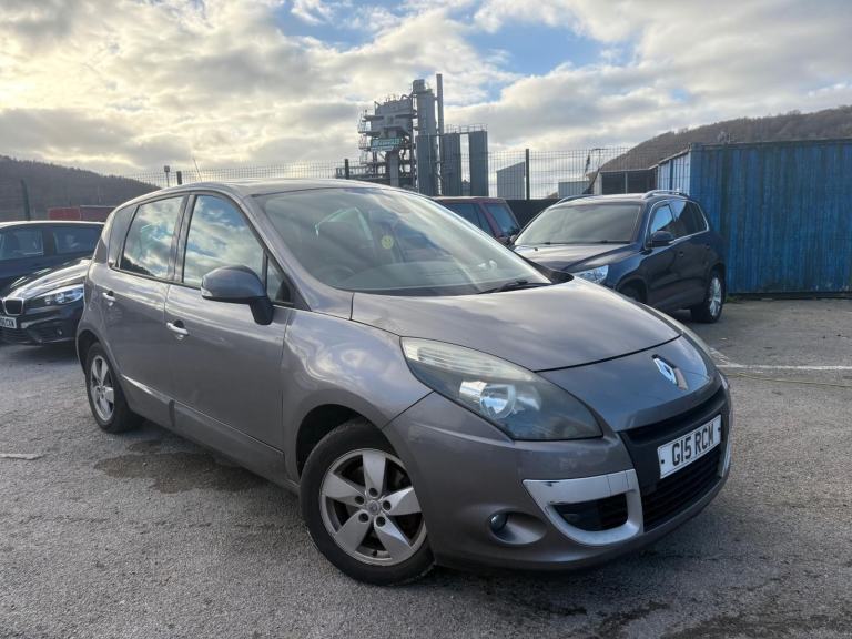 2009 Renault Scenic 1.6 VVT Dynamique 5dr - Long Mot -  MPV Petrol Manual