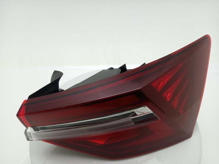 Skoda Karoq Tail Light Rear Lamp O/S 2022-2026 5 Door Estate Rh 57a945208c