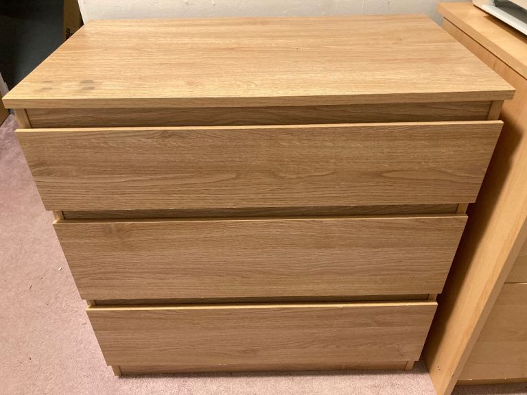 Free chest of drawers